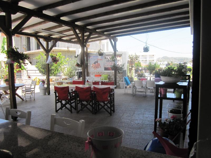 Vickys Faliraki Hotel de apartamente