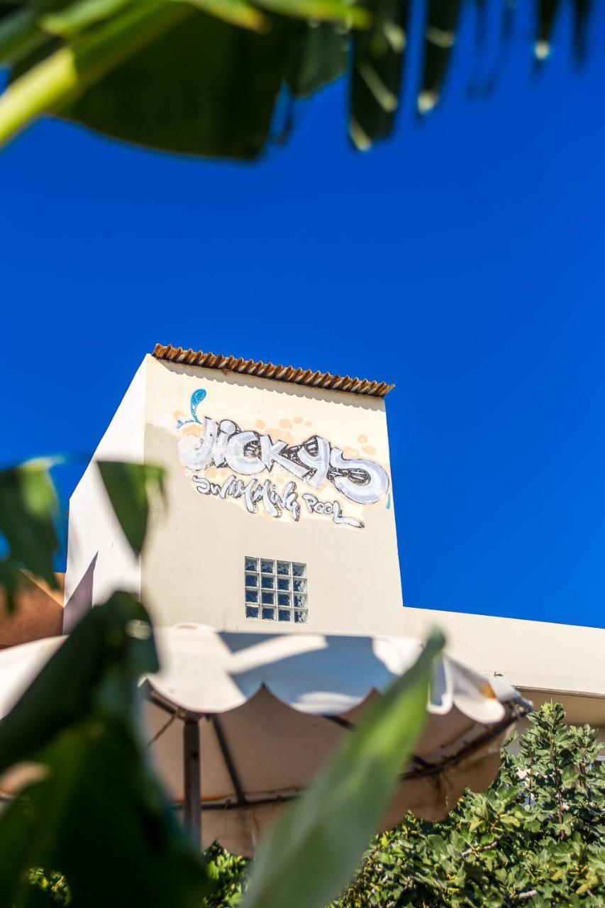 Hotel de apartamente Vickys Faliraki Rhodes City