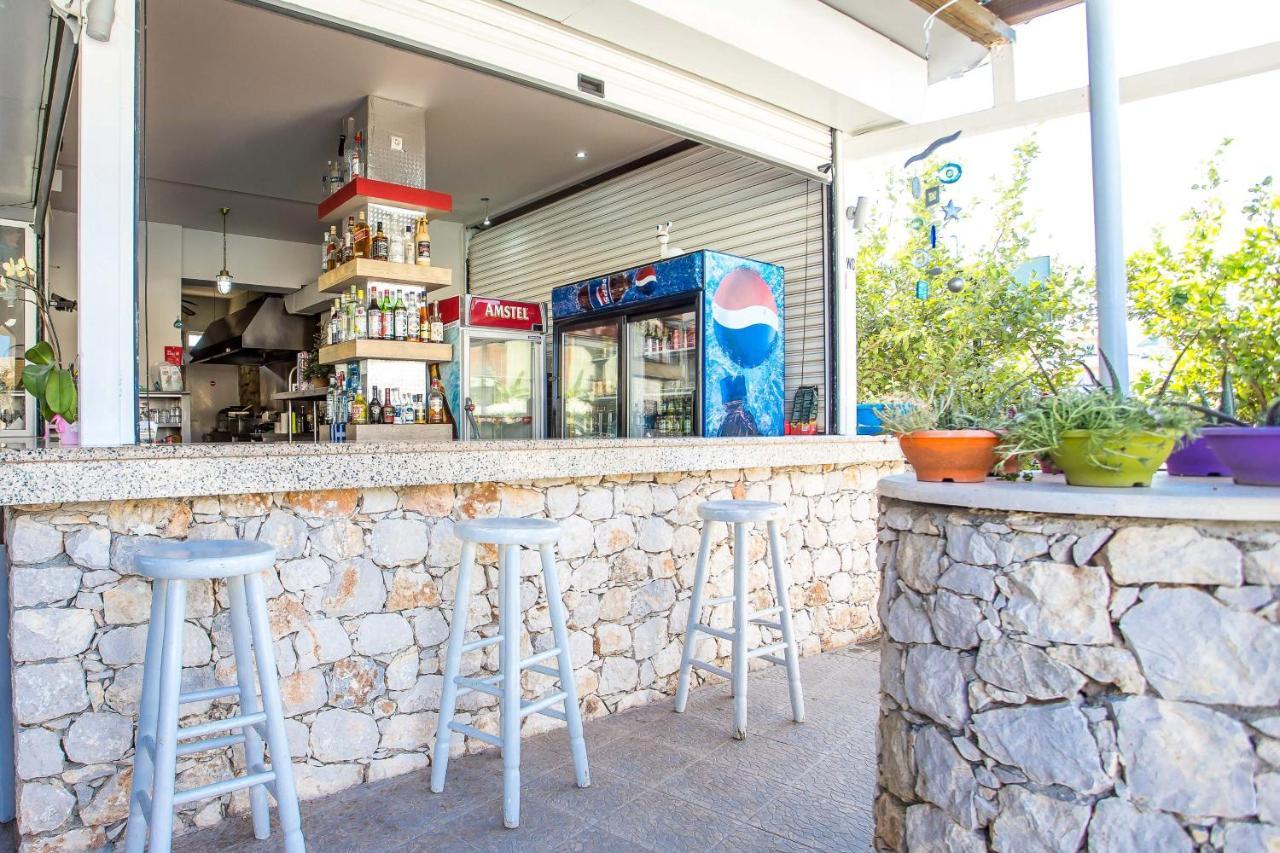Vickys Faliraki Hotel de apartamente