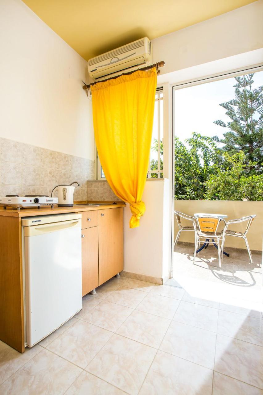 Hotel de apartamente Vickys Faliraki Rhodes City