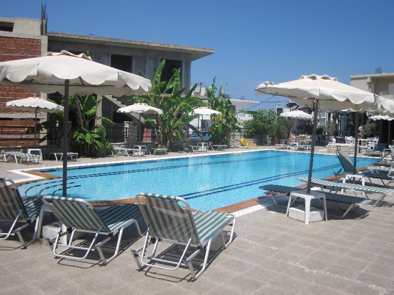 Vickys Aparthotel